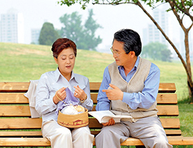older Korean couple